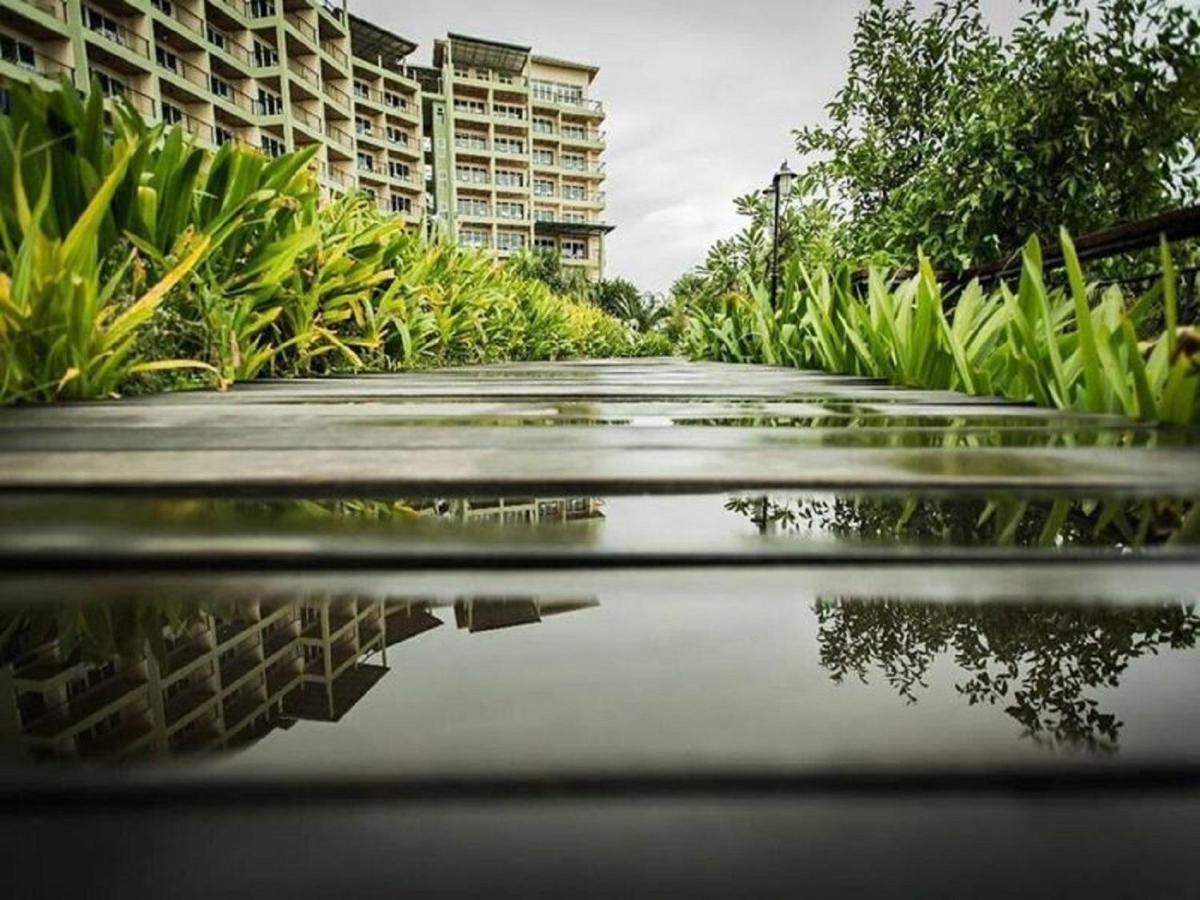 Royal Phala Cliff Beach Resort Ban Chang  Exterior foto