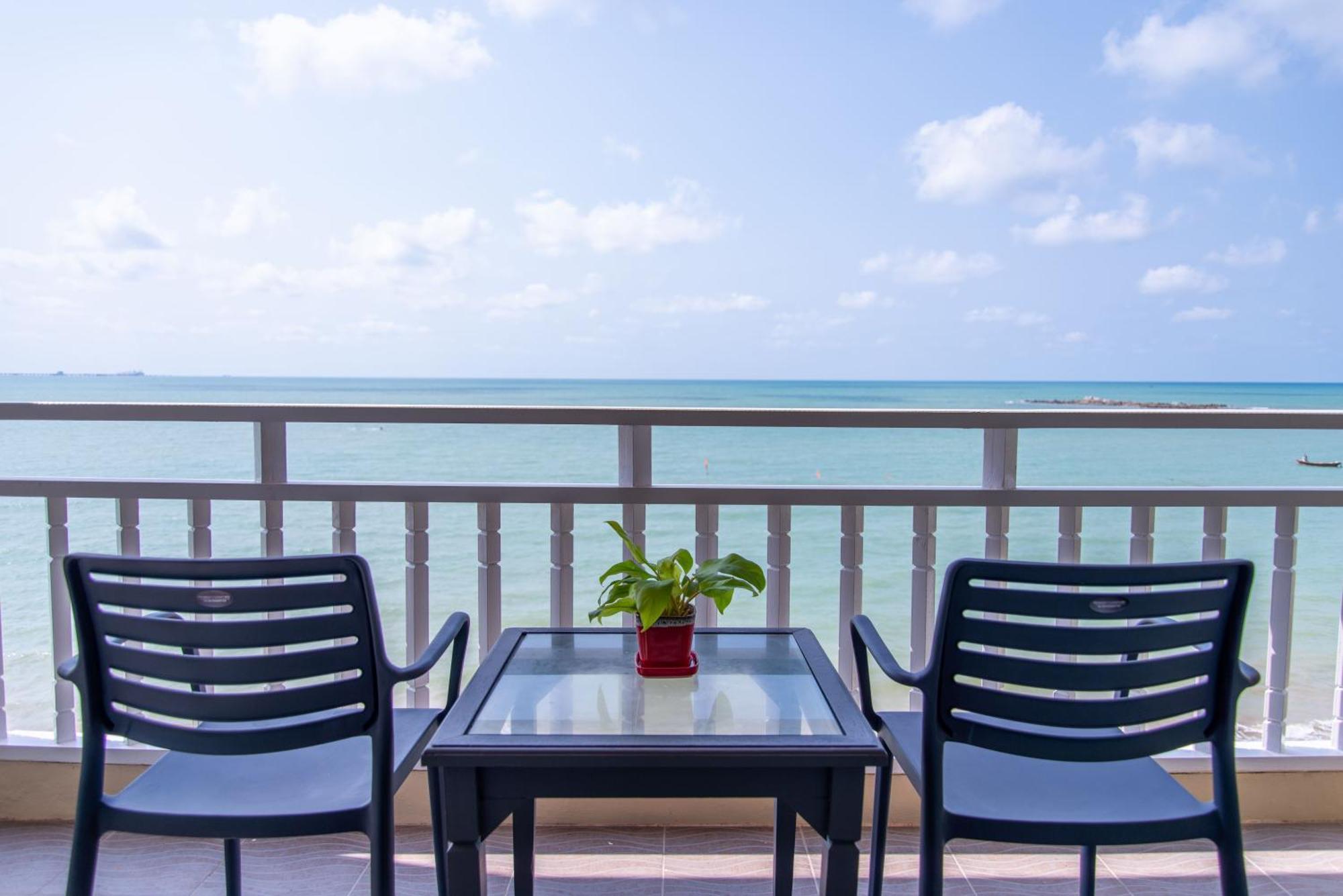 Royal Phala Cliff Beach Resort Ban Chang  Exterior foto
